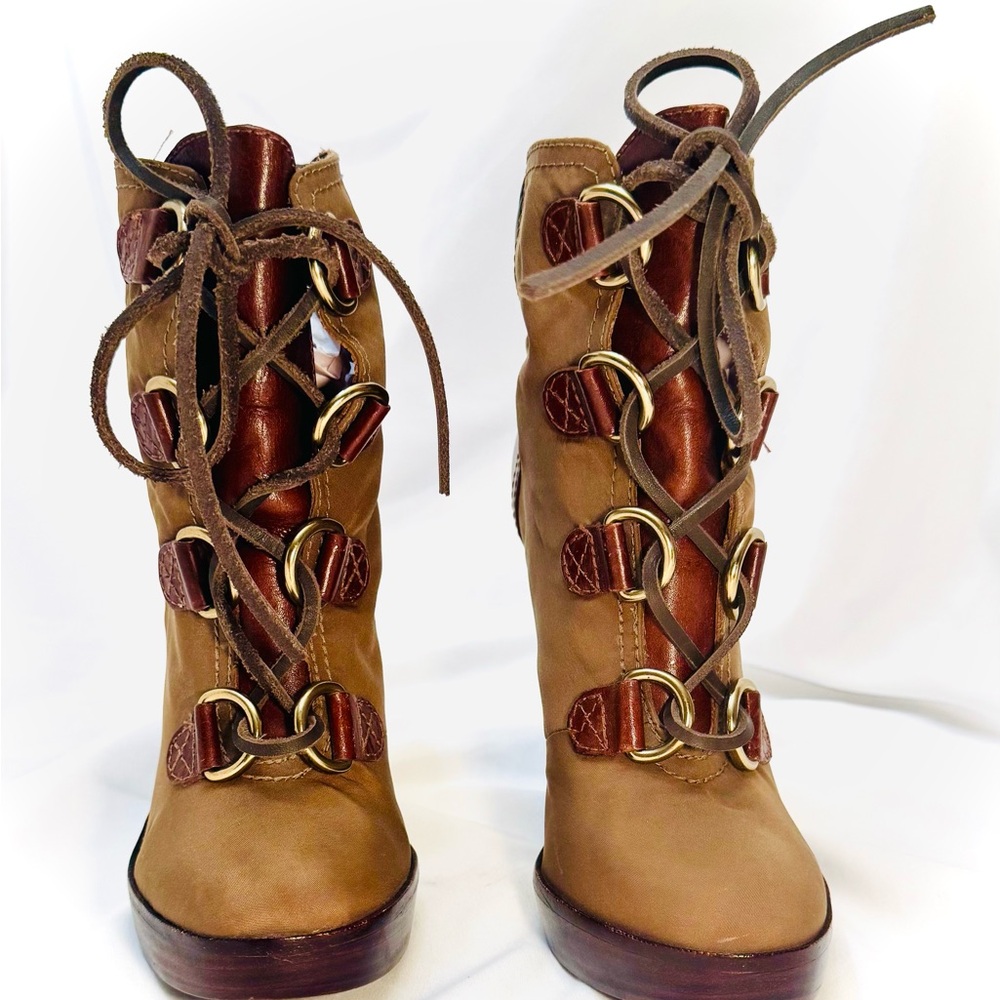 Tory Burch Tan and Brown Lace-Up Boots